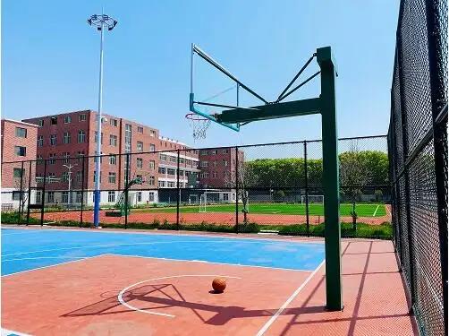 初中毕业的男生去技校学什么好（浅析初中毕业男生技校专业学什么好）