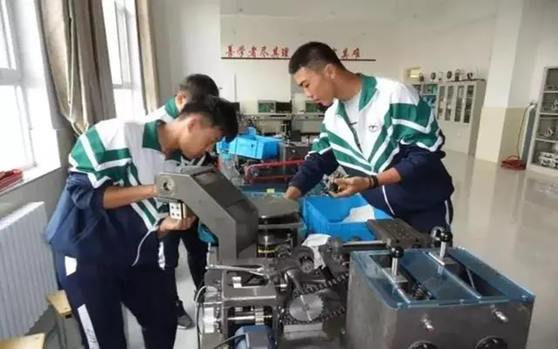 职业学校有哪些专业适合男生